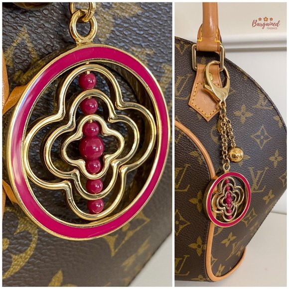 Authentic LOUIS VUITTON Goldtone Walley Fleur Bag Charm - M67128 - Picture 6 of 11